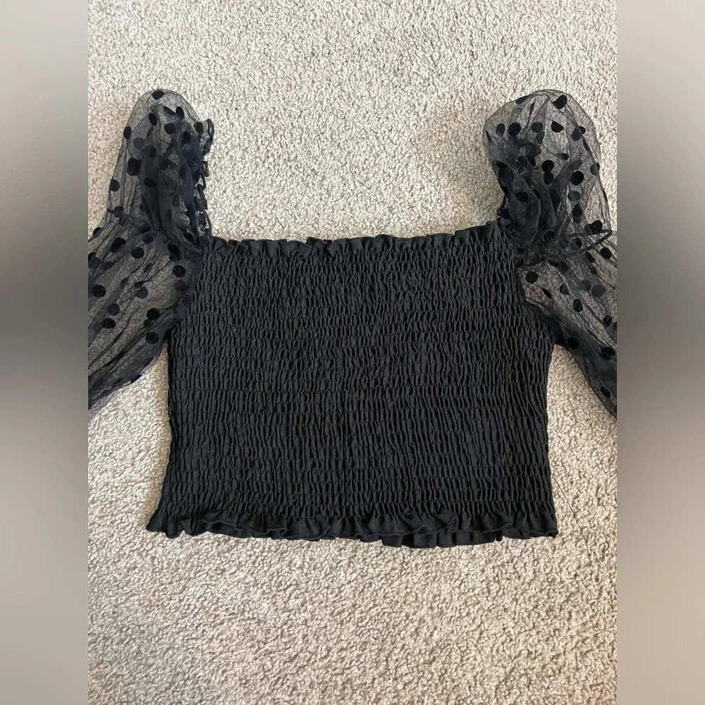 Black Long Sleeve Polka Dot Size Small